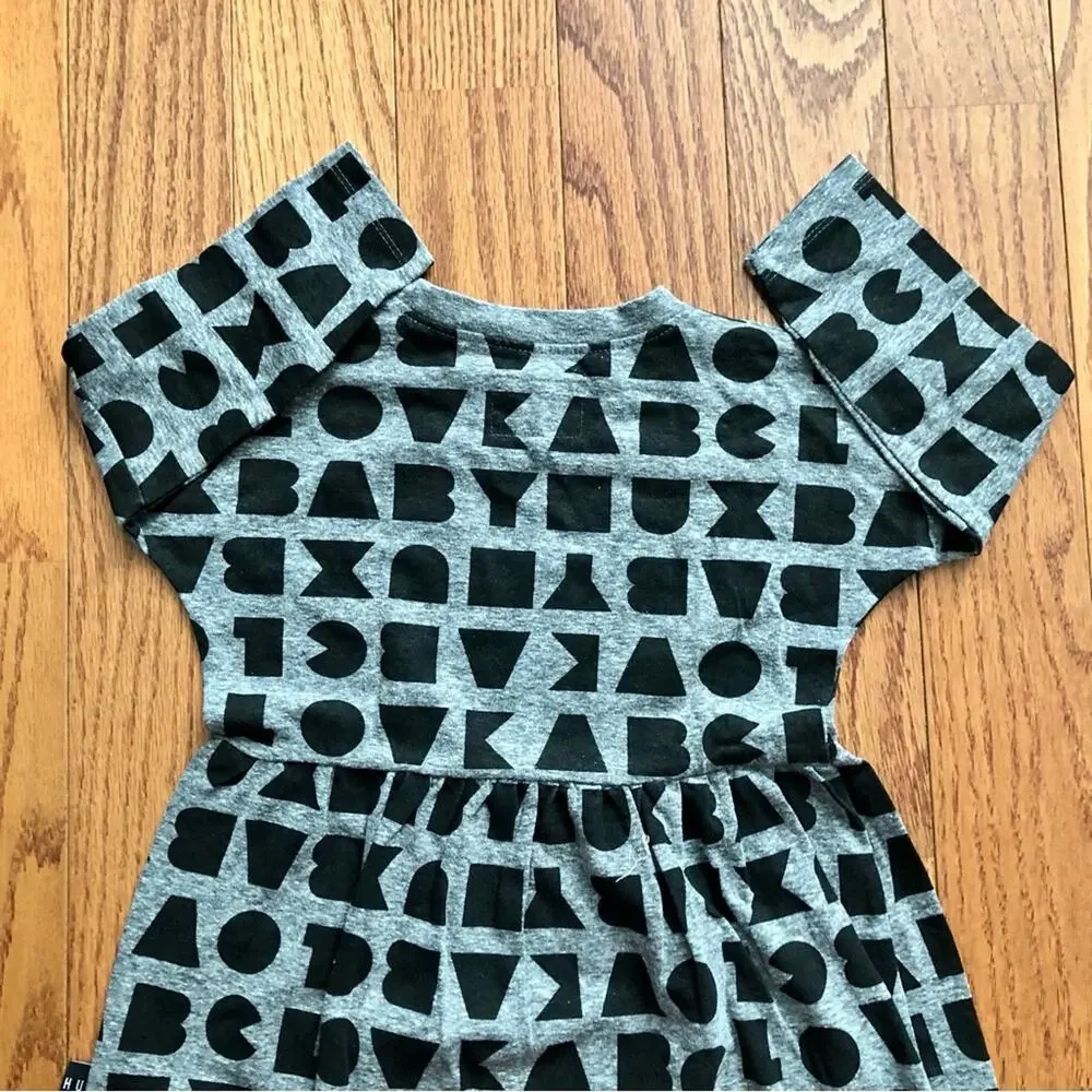 Huxbaby Mini-malist Gray Black Logo Spell-Out Knit Dress Girl’s Size 6